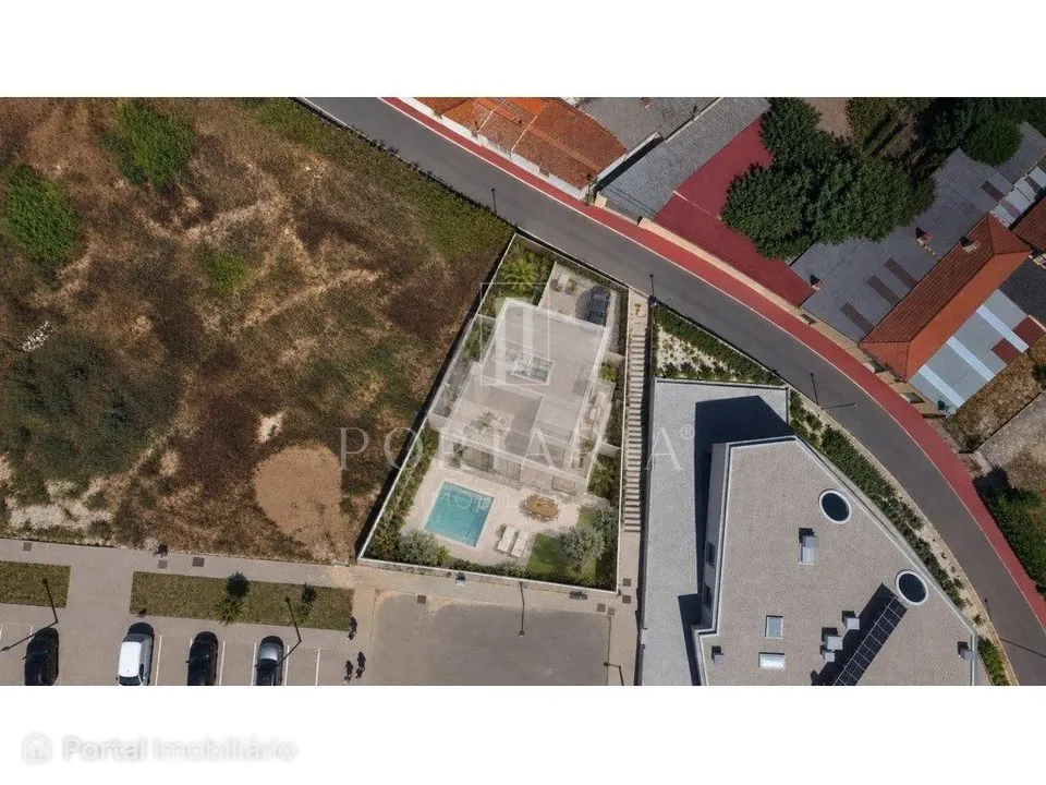 Terreno urbano em Vilar, Aveiro, rua sem saída, com projeto de arqu...