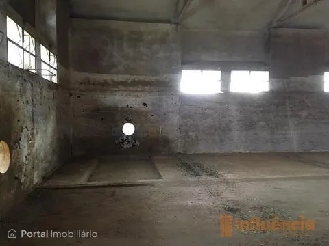 Armazém em Saldonha - Alfandega da Fé