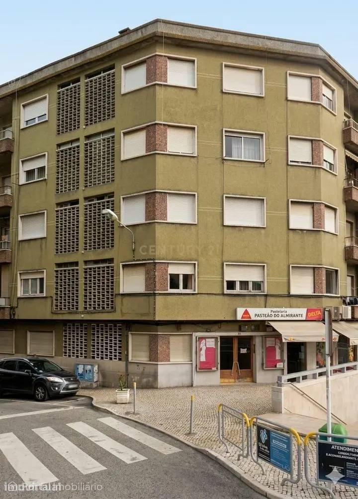 Oportunidade de Investimento em Moscavide | T2 de 60 m² em Frente ao