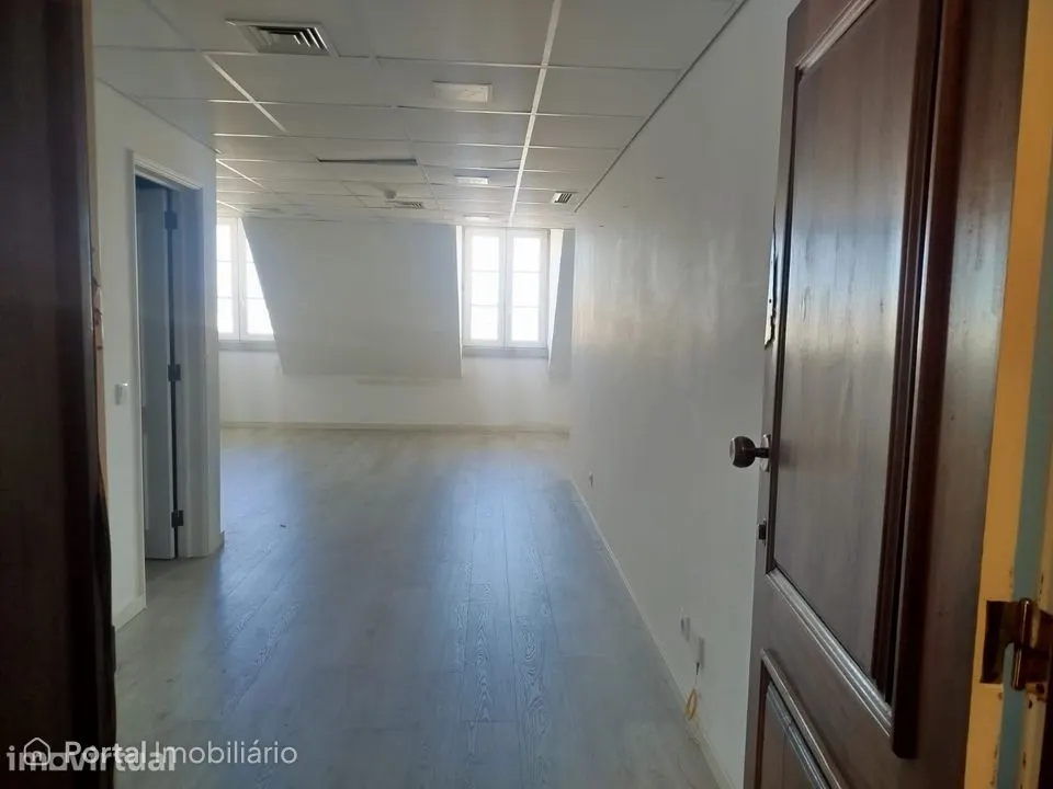 Shop for sale in Santa Maria Maior
