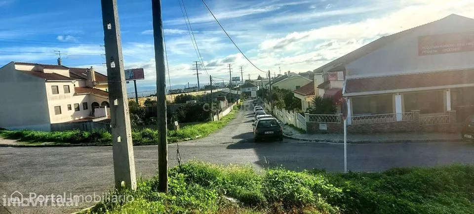 Land for sale in Santa Iria de Azoia, São João da Talha e Bobadela