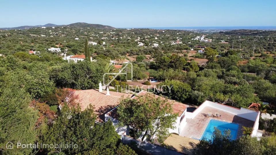 Encantadora Quinta totalmente renovada com vistas para o mar