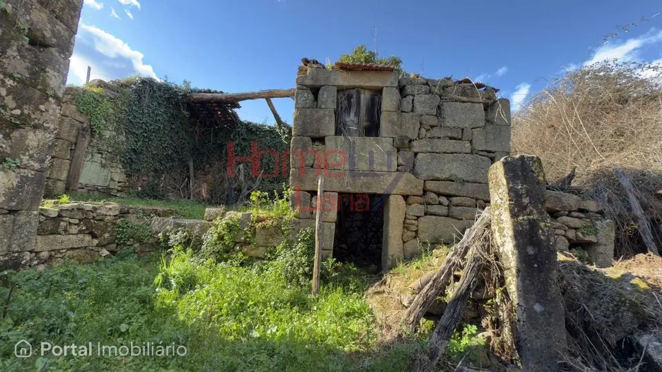 Moradias em Barreiros e Cepões, Viseu