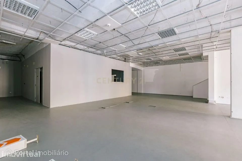 Loja / Escritório Sacavém Loures Urbanização Quinta do Património