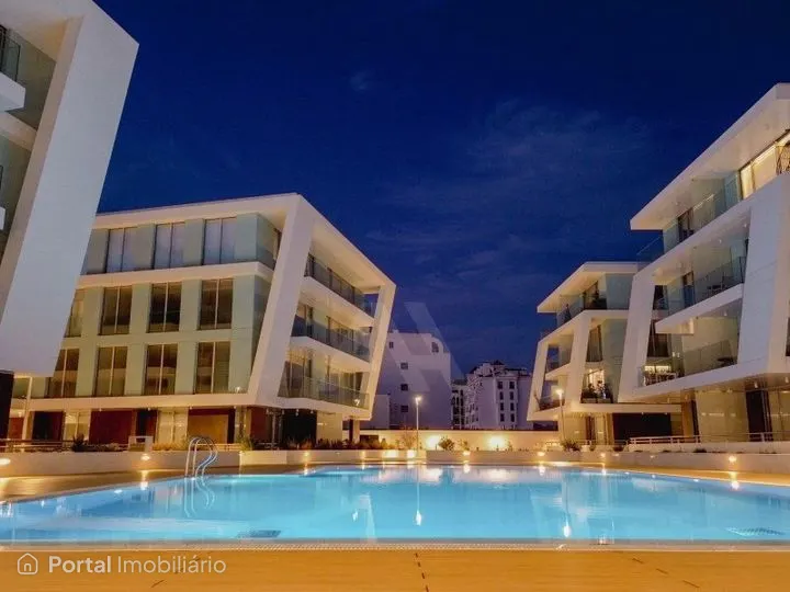 Apartamento T3 com 165 m2