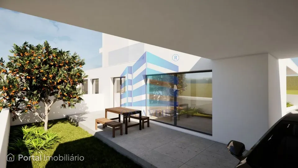 Moradia T4 com Jardim
