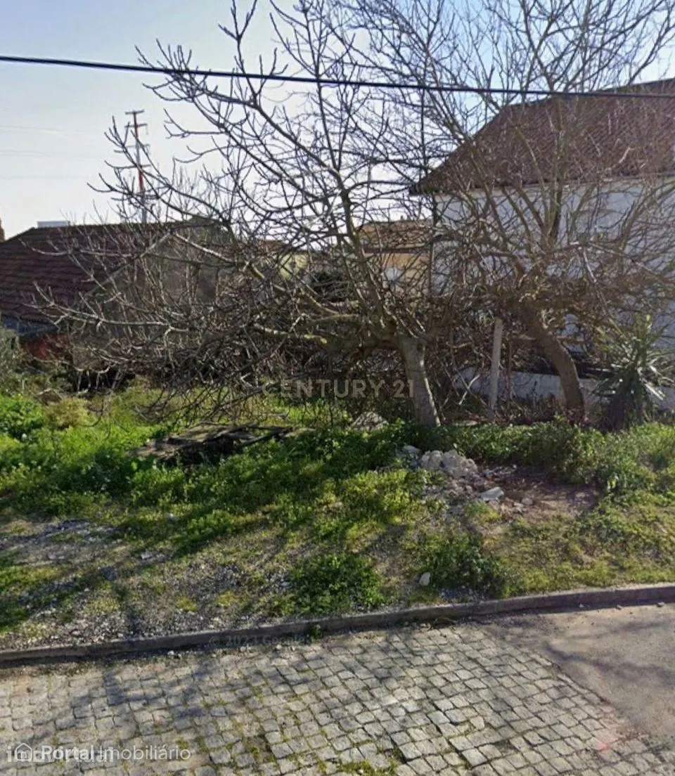 Land for sale in Santa Iria de Azoia, São João da Talha e Bobadela