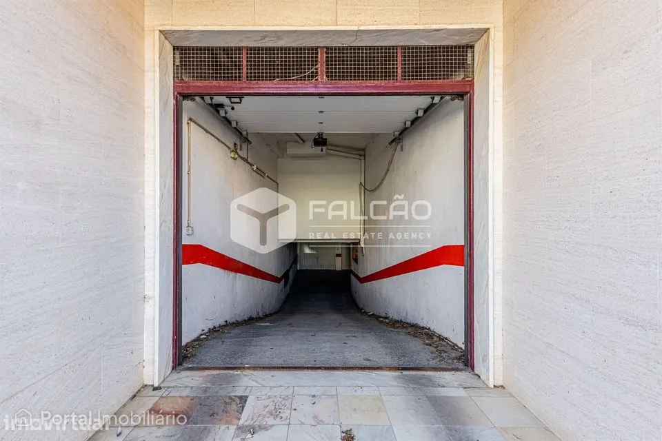 Garagem Venda em Santarém (Marvila), Santa Iria da Ribeira de Santaré