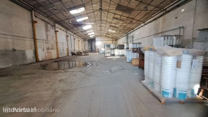 Warehouse for rent in Santa Maria, São Pedro e Matacães