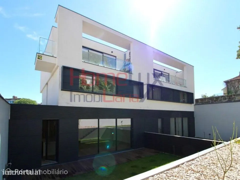 Moradia Exclusiva com Jardim na Boavista