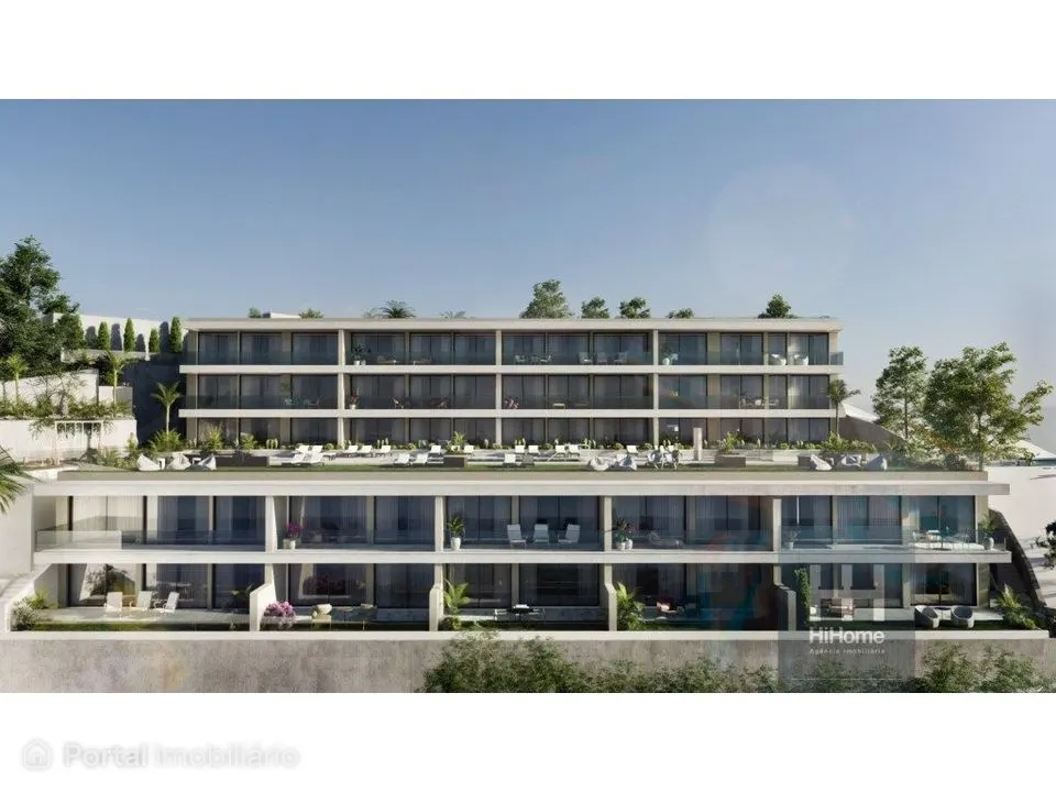 Apartamento tipologia T2 com espaço exterior no Funchal