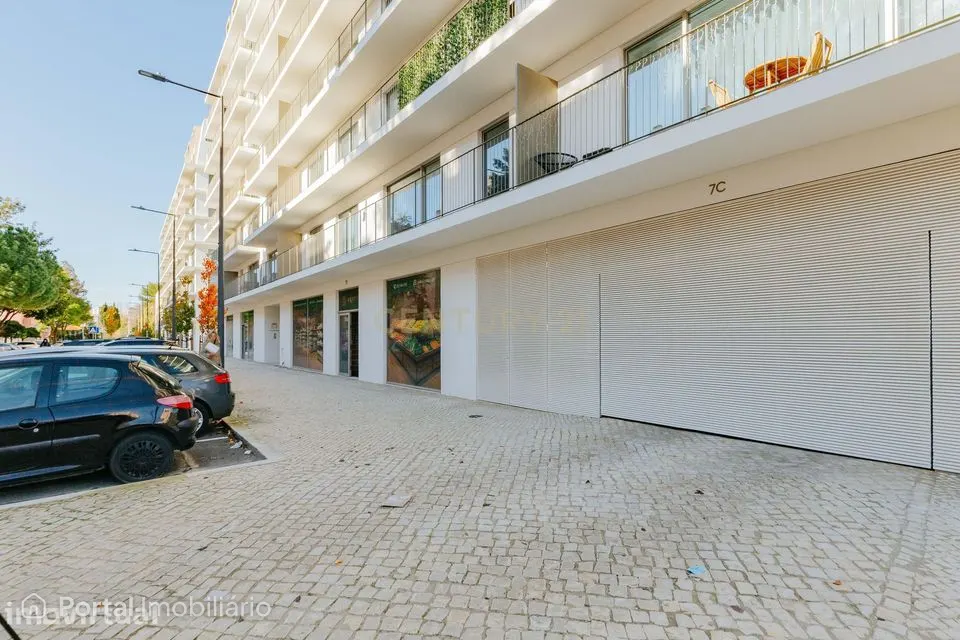 Loja com 200m2 para Areendamento | Empreendimento O´living