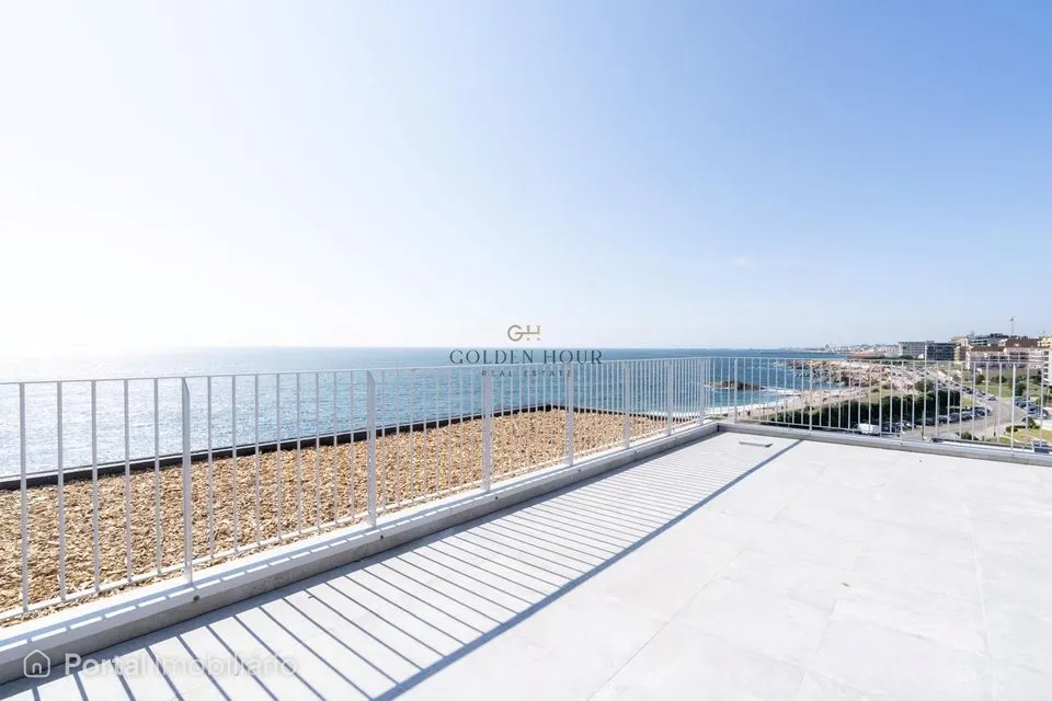 Apartamento T4 DUPLEX Venda em Canidelo,Vila Nova de Gaia