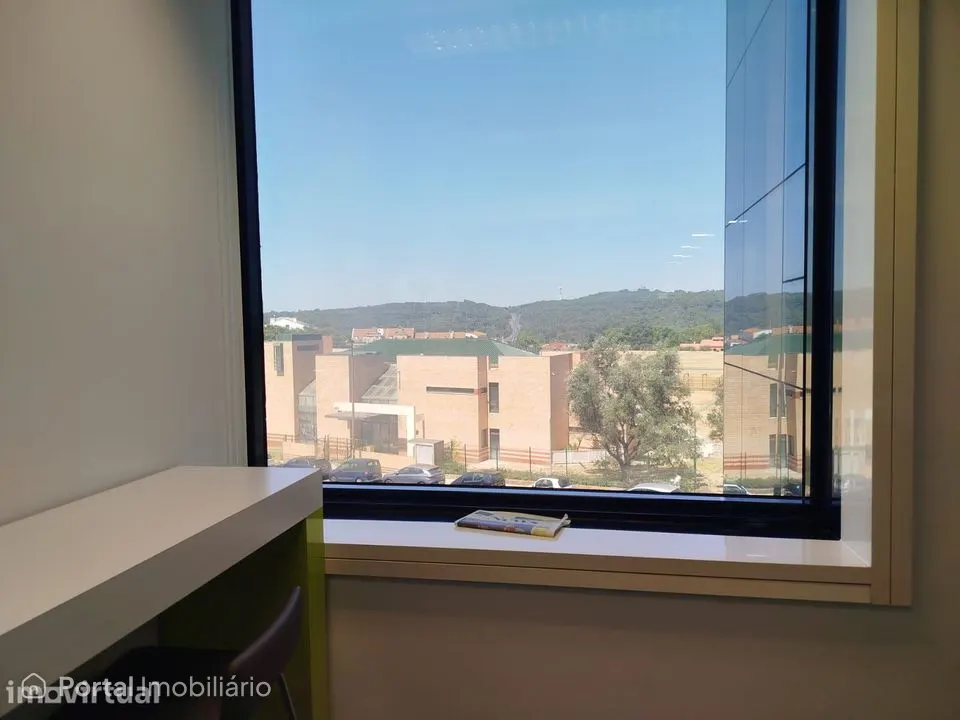 Shop for rent in Campo de Ourique