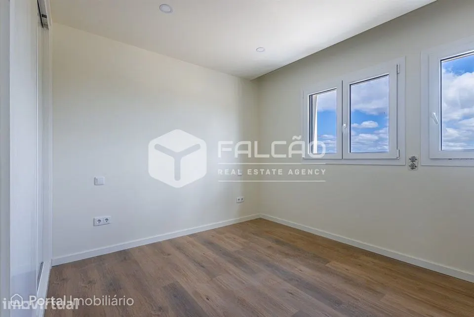 Apartamento T3 Venda em Santarém (Marvila), Santa Iria da Ribeira de S