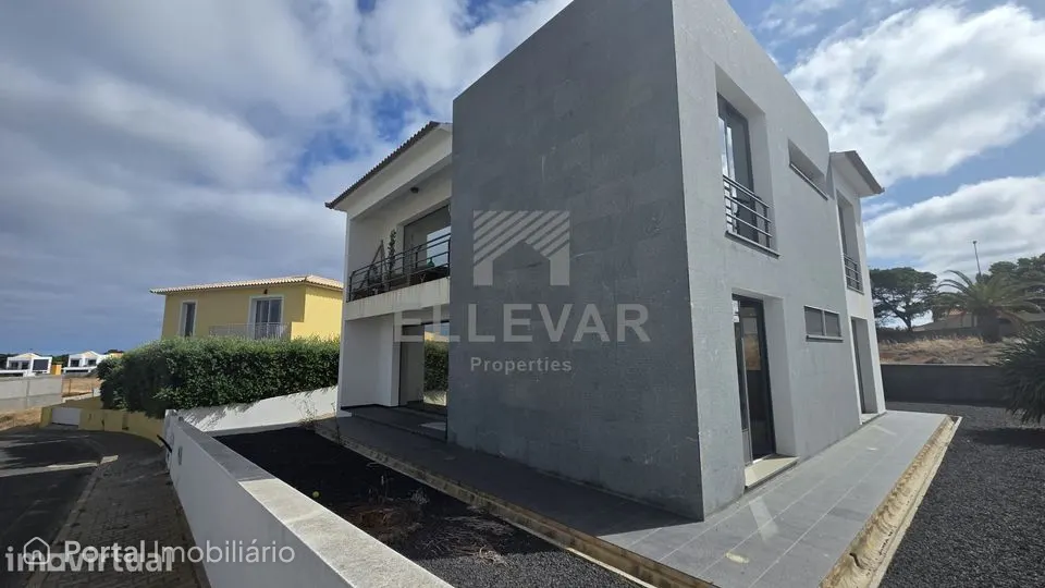 Moradia T4 no Porto Santo