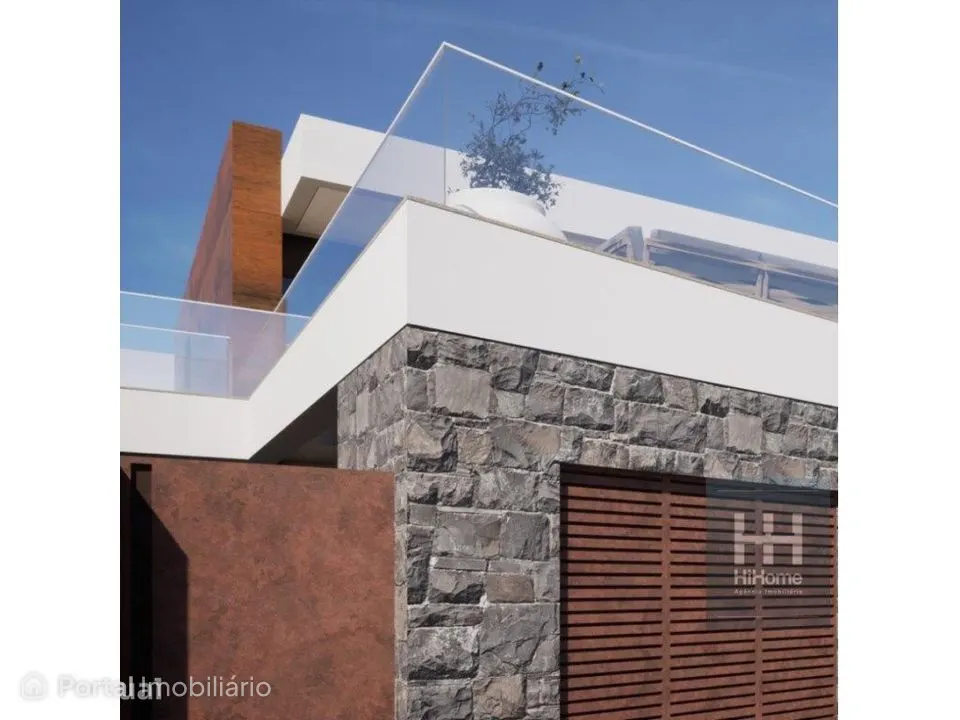 3-bedroom house for sale in Calheta