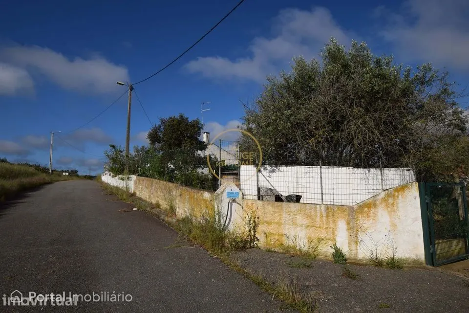 3-bedroom house for sale in Ameixial