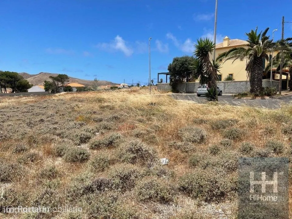 Lote de Terreno com Projeto - Sítio da Lapeira