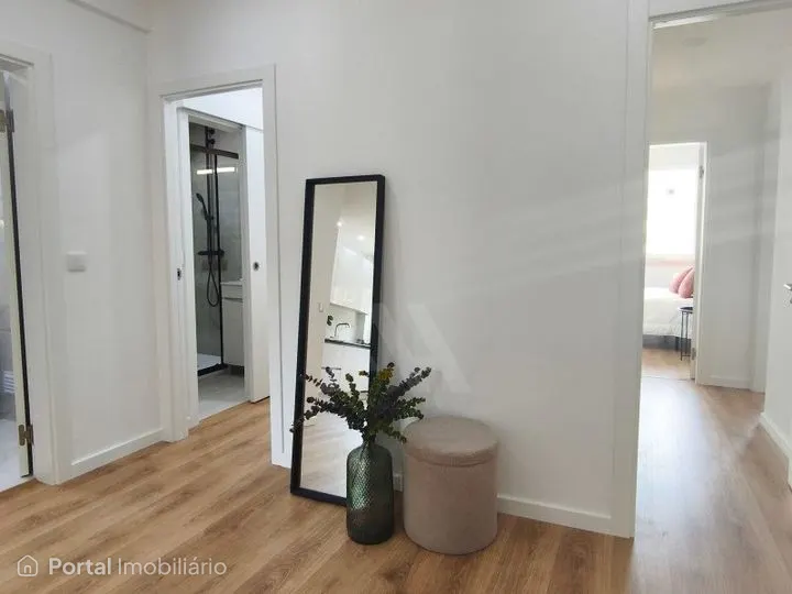 Descubra este apartamento T3 que combina espaços generosos