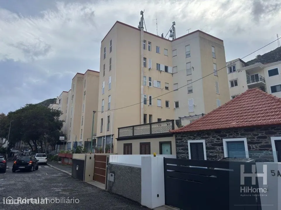 Apartamento T2 no centro de Machico