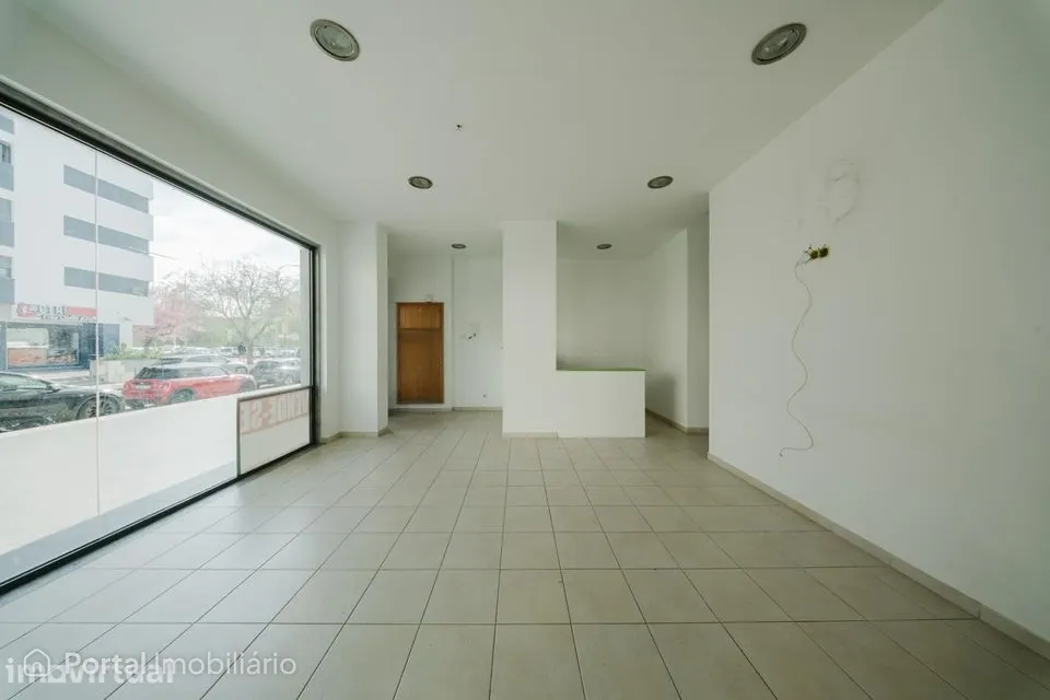 Espaço Comercial de 155 m2 com 7 Gabinetes/Salas no Centro de...