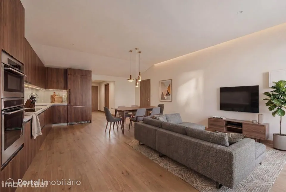Azóia de Cima, Tremês| T2 com Garagem e Jardim