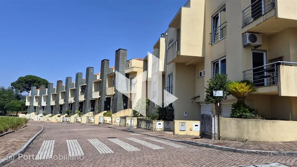 4-bedroom house for sale in Molelos