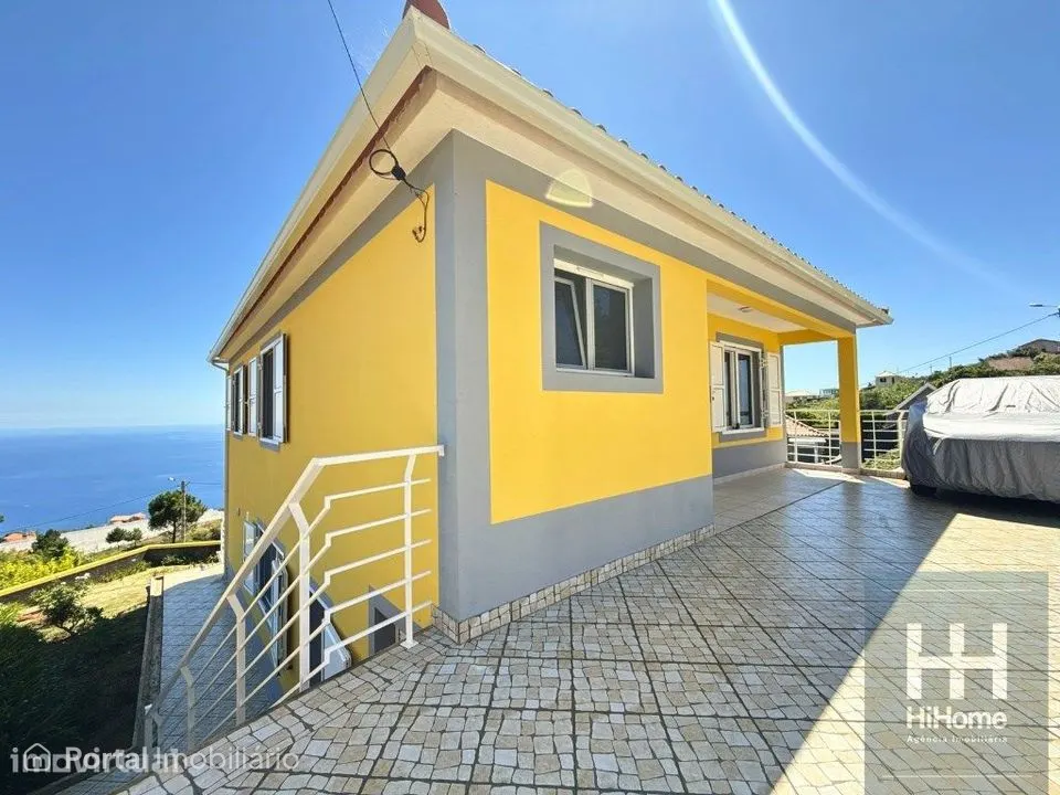 Moradia T3 com Vista Mar e Privacidade Absoluta nos Prazeres, Calheta