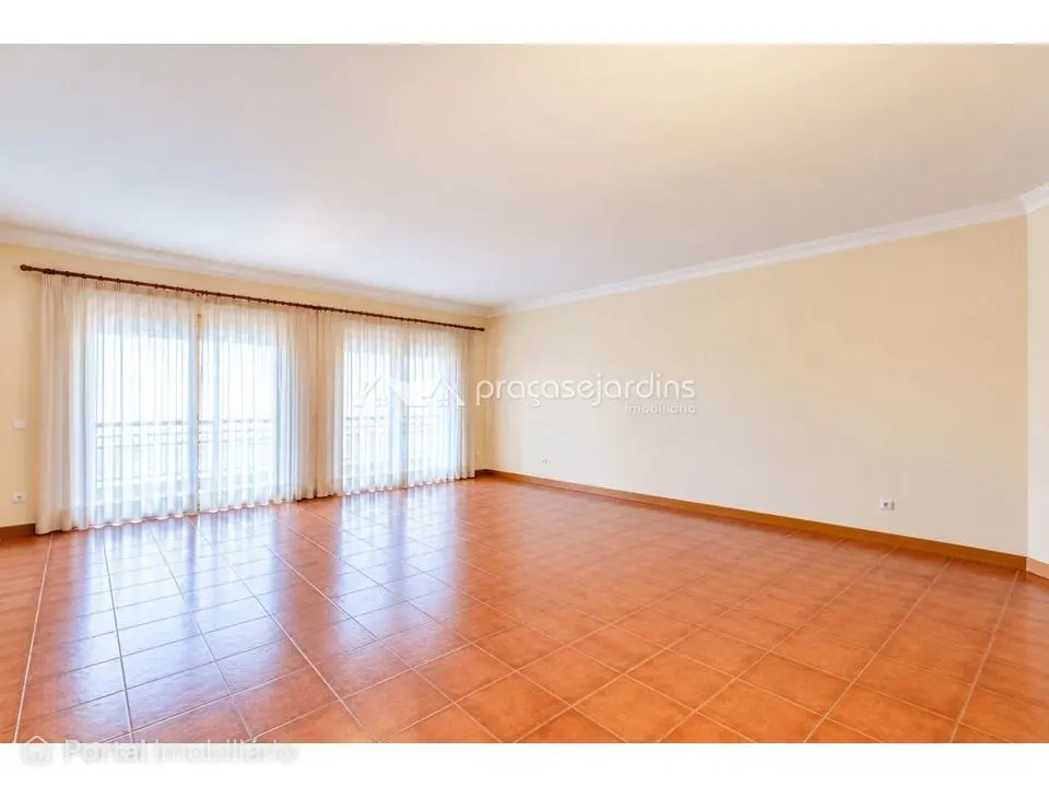 3-bedroom apartment for sale in Leiria, Pousos, Barreira e Cortes