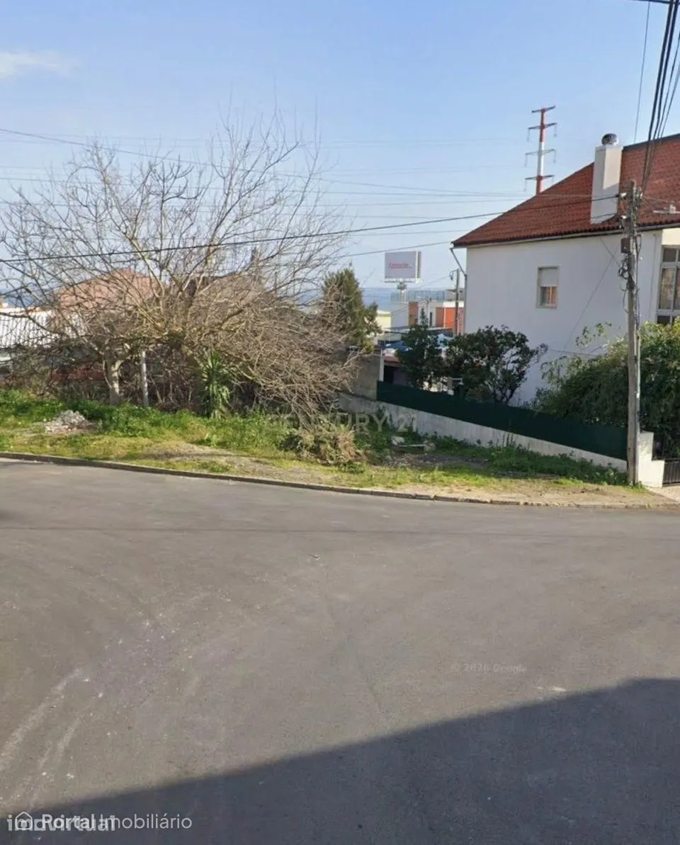 Land for sale in Santa Iria de Azoia, São João da Talha e Bobadela