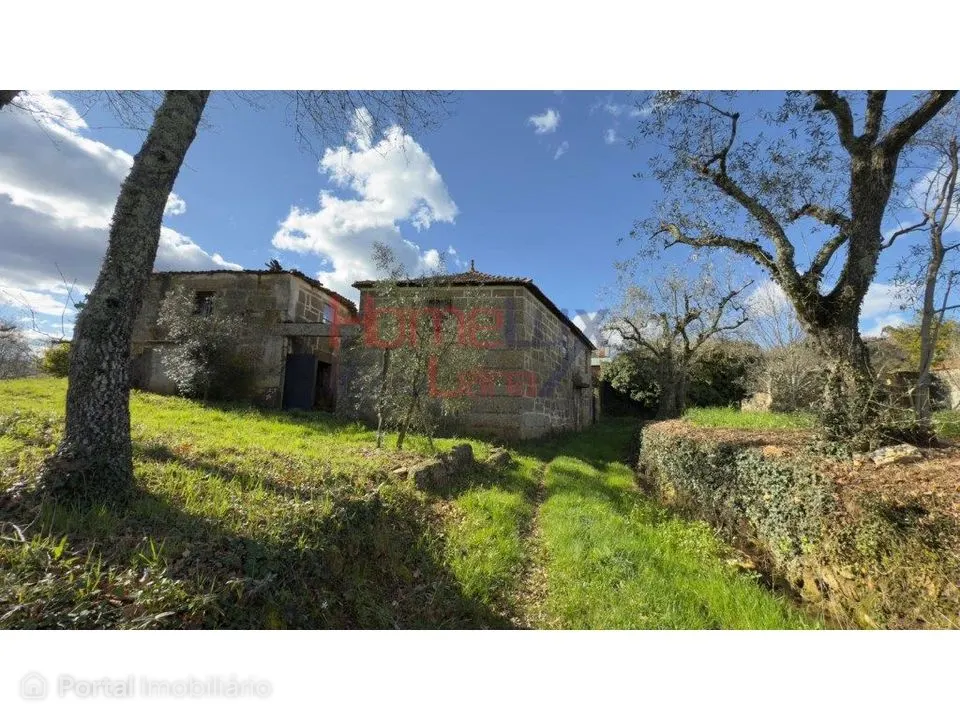 Moradias em Barreiros e Cepões, Viseu