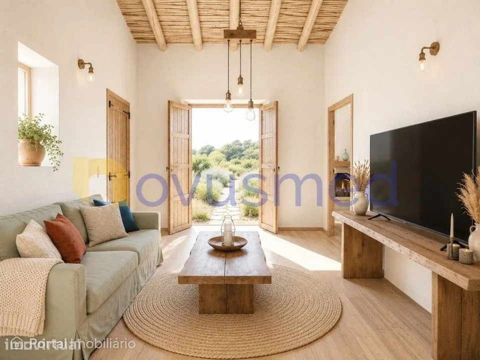Moradia térrea para reabilitar na Centeeira, Paderne - Albufeira, N...