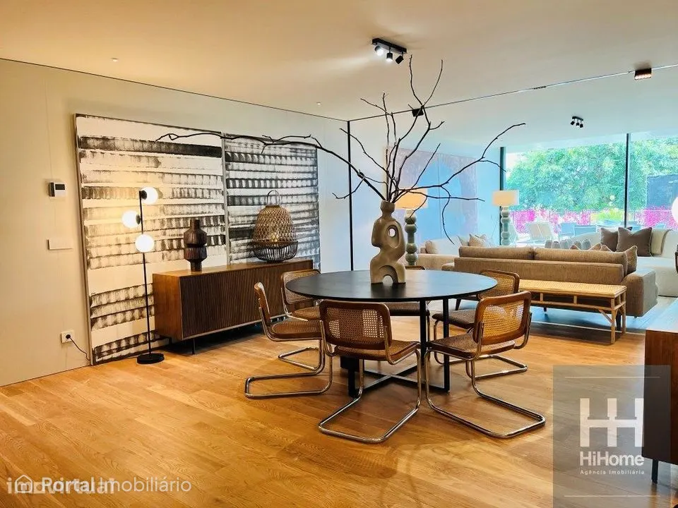 2-bedroom apartment for sale in São Martinho