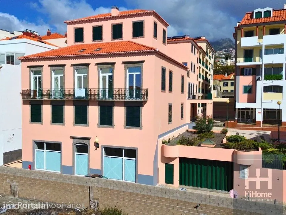 Apartamento T2 no Centro do Funchal - Madeira