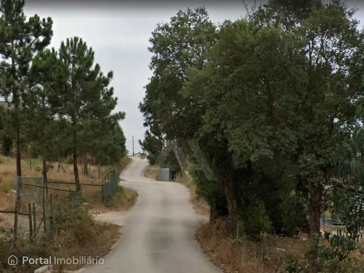 Terreno à venda em Torres Vedras