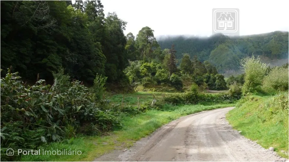 Amplo Terreno rústico com 33.580m²