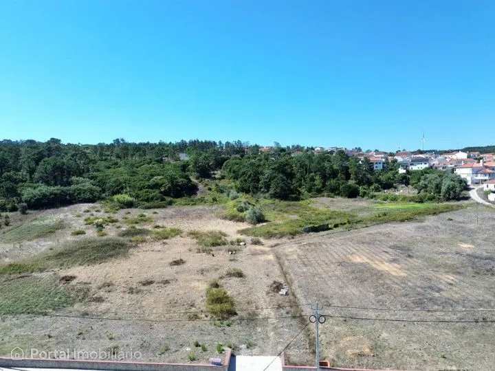 Terreno à venda em Óbidos