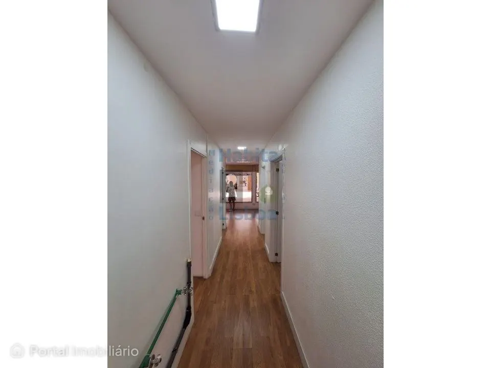 loja com 67m2 no Espaço Comercial no CC Olaias Plaza Lisboa