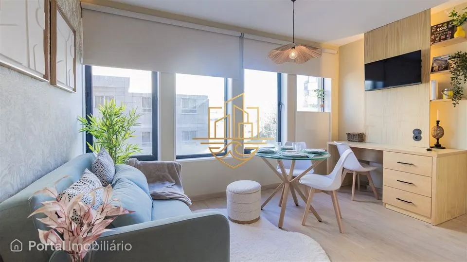 Apartamento T0 Venda em Cedofeita, Santo Ildefonso, Sé, Miragaia, São Nicolau e Vitória,Porto