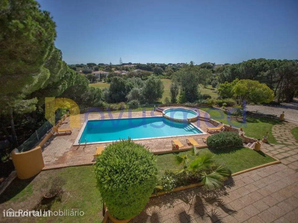 Moradia de 5 quartos com piscina na Branqueira, Albufeira