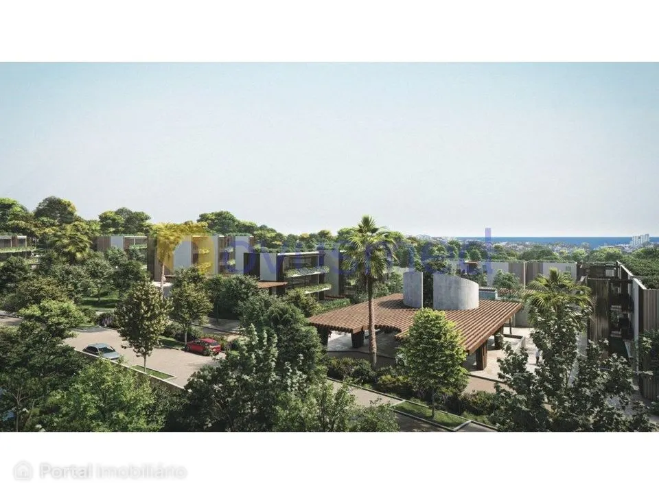 Lote de terreno para construção de um welness center, Albufeira