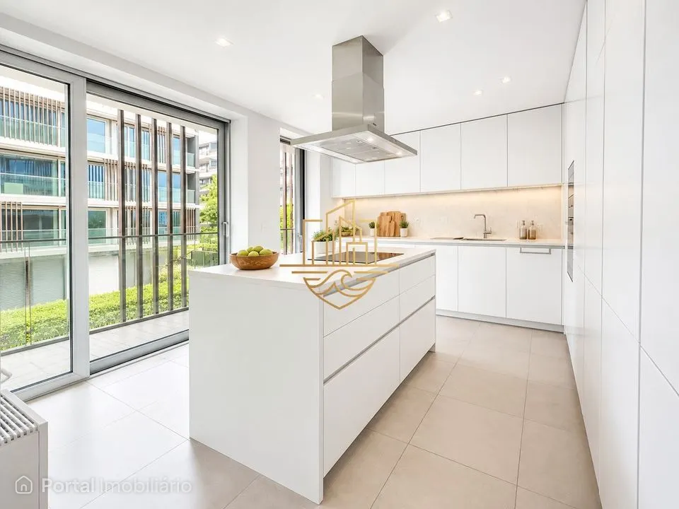 Apartamento T3 Arrendamento em Matosinhos e Leça da Palmeira,Matosinhos
