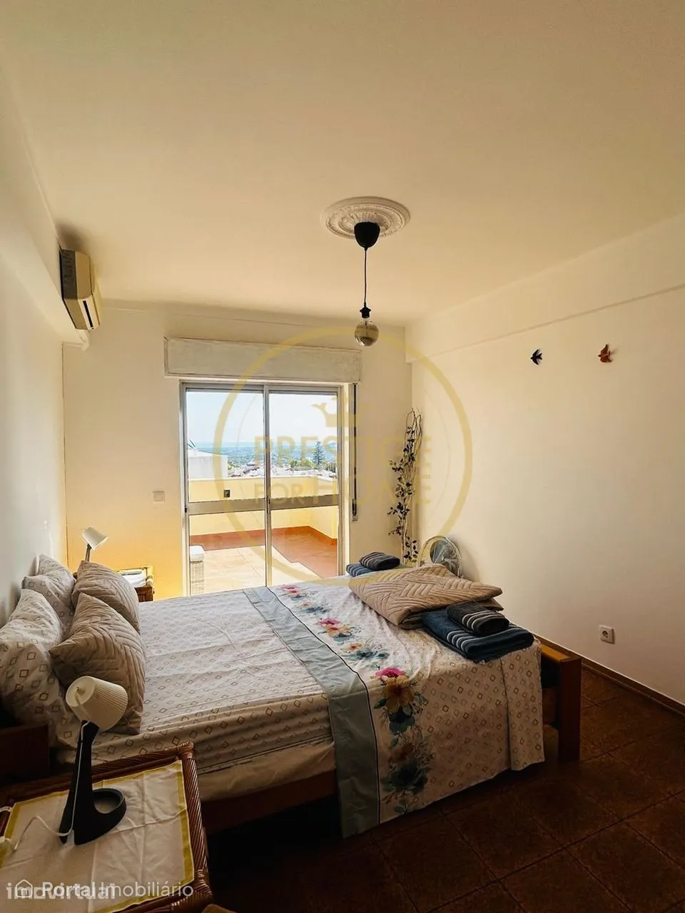 Penthouse com vista mar e localização central em Loulé