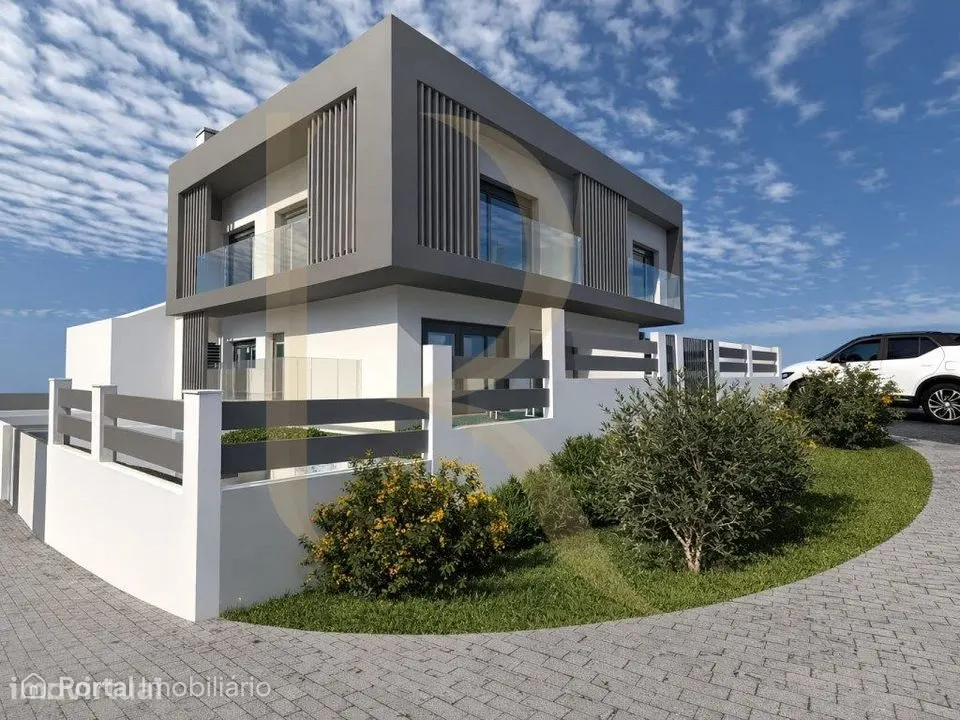 Moradia Geminada T3+1 nova com piscina e garagem no Pinhal do General