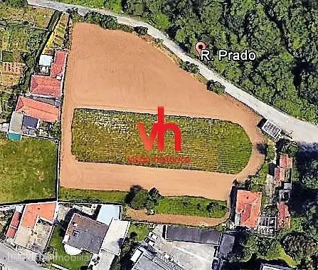 Vende-se Terreno em Francelos Com Projecto Para Prédio em Altura