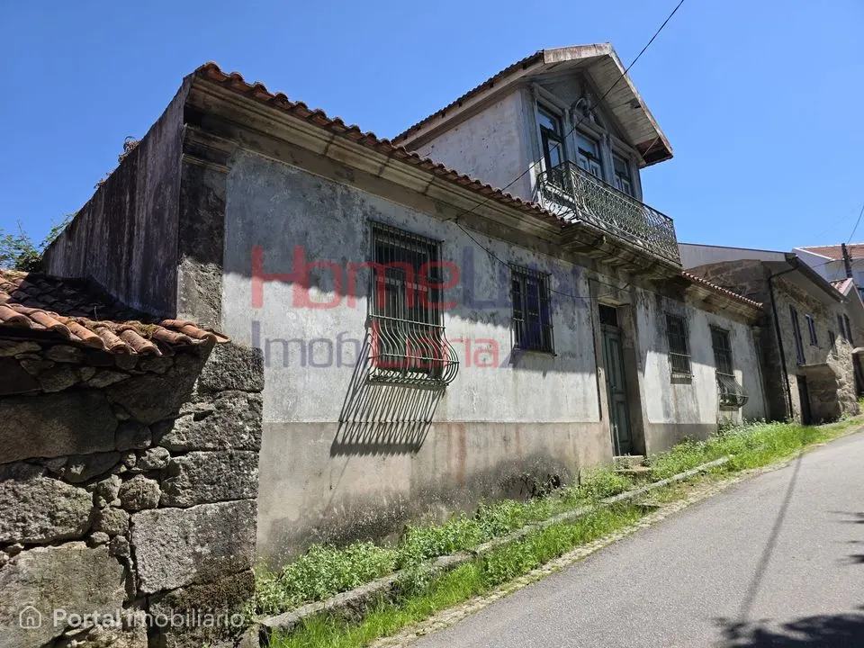4-bedroom house for sale in Castro Daire
