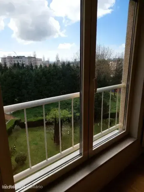 3-bedroom apartment for sale in Lordelo do Ouro e Massarelos