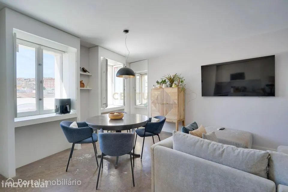 Apartamento T1 com Varanda e Vista Panorâmica em Lisboa