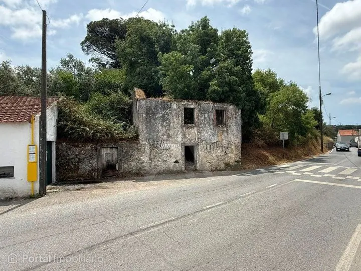 Terreno à venda em Sintra